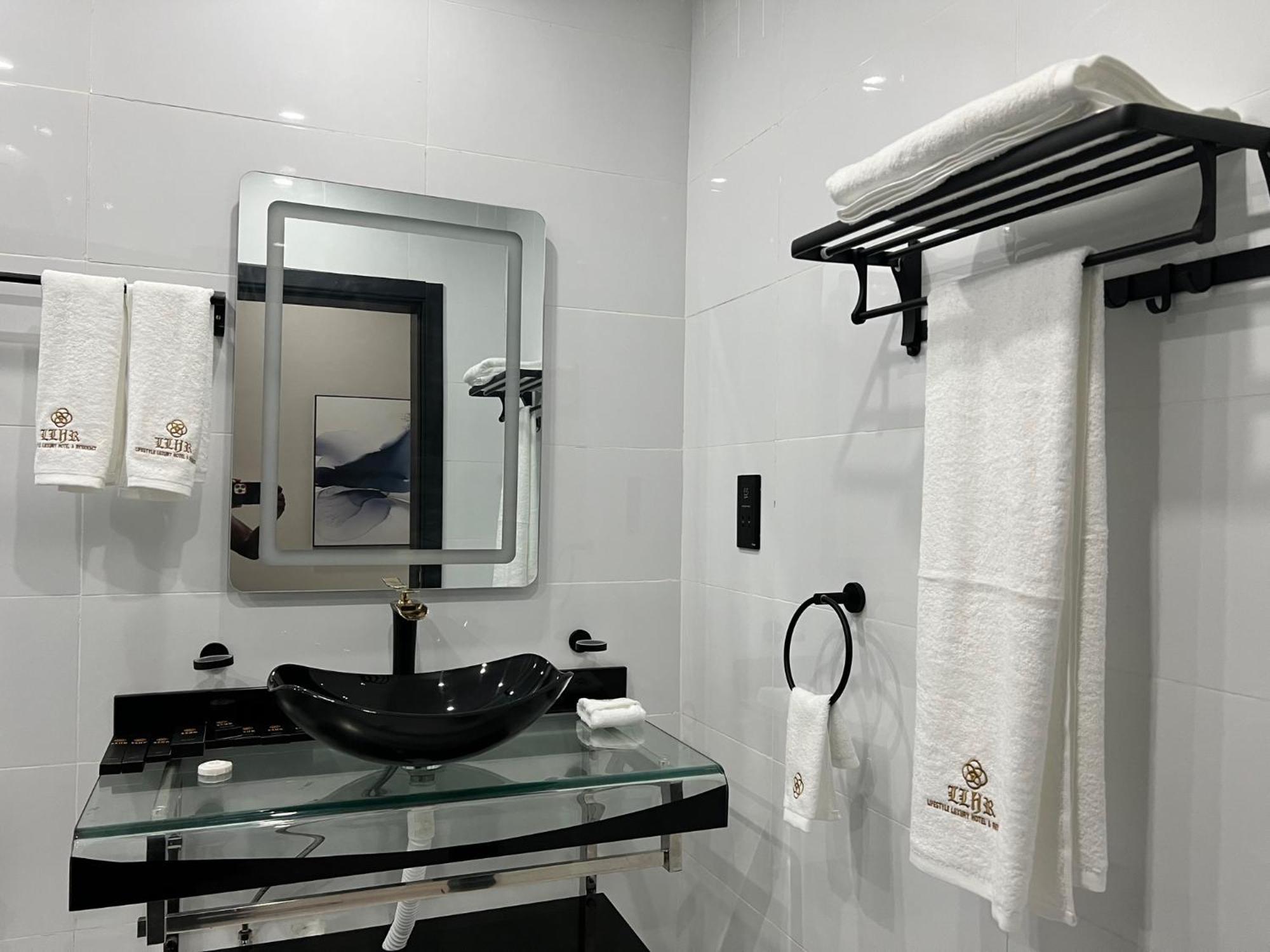 Lifestyle Luxury Hotel And Residence Elwa 외부 사진